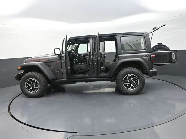 New 2026 Granite Crystal Metallic Clear-Coat Exterior Paint Jeep Rubicon image 31