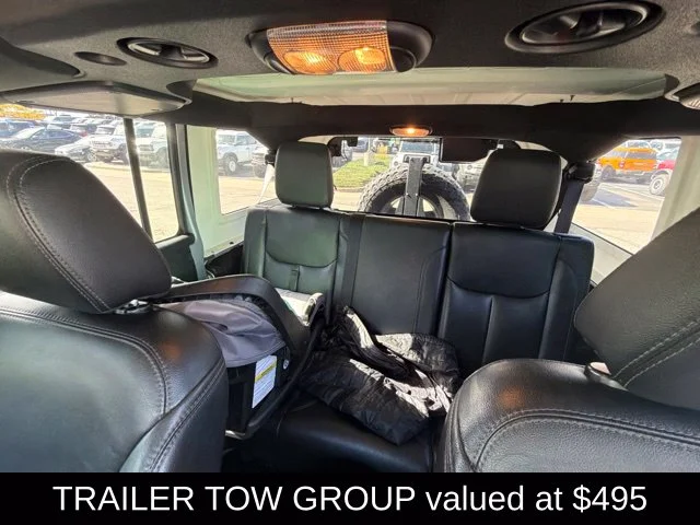 Used 2018 Silver Jeep Unlimited Altitude image 10