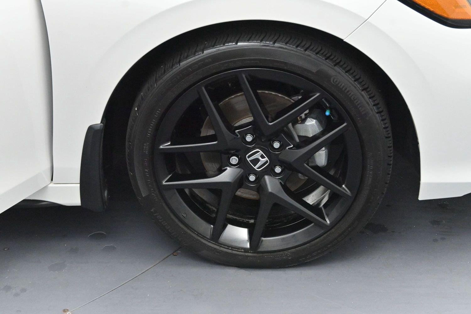 Used 2025 Platinum White Pearl Honda Sport image 29