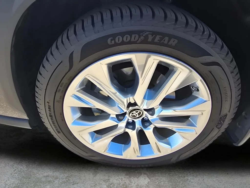 Used 2021 Magnetic Gray Metallic Toyota Limited image 28