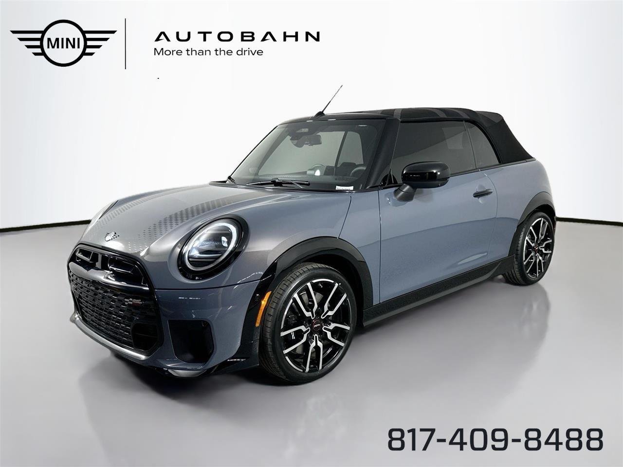 2026 MINI Convertible Cooper S's photo
