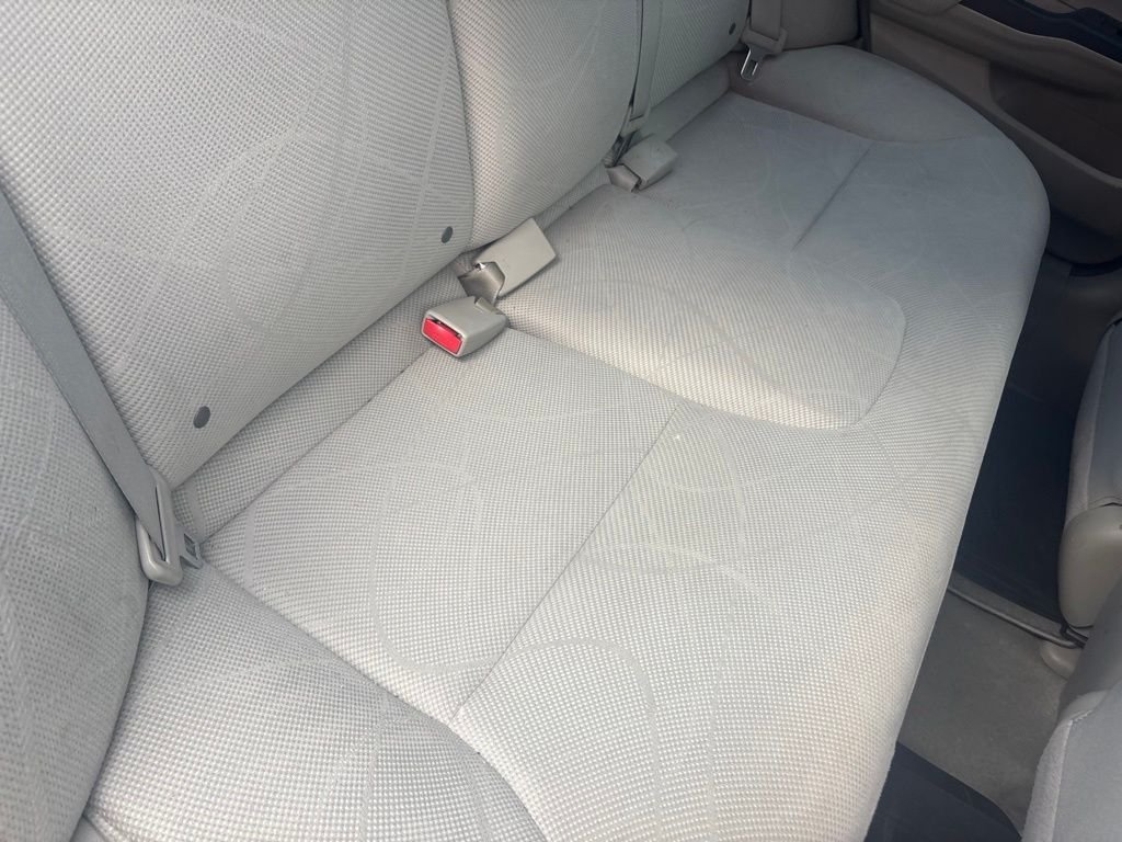 Used 2012 Silver Honda LX image 29