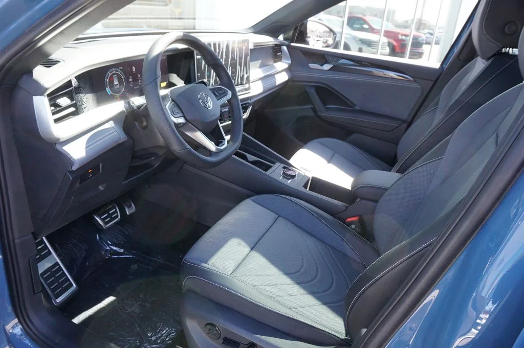 New 2026 Blue Volkswagen 2.0T SE R-Line Black image 8