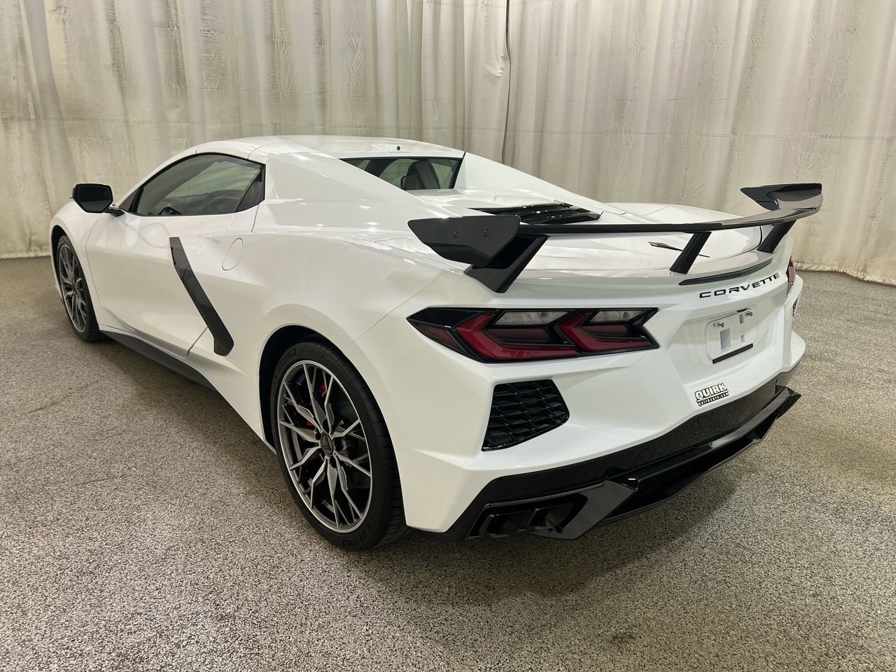 2026 Chevrolet Corvette 2LT - Photo 9
