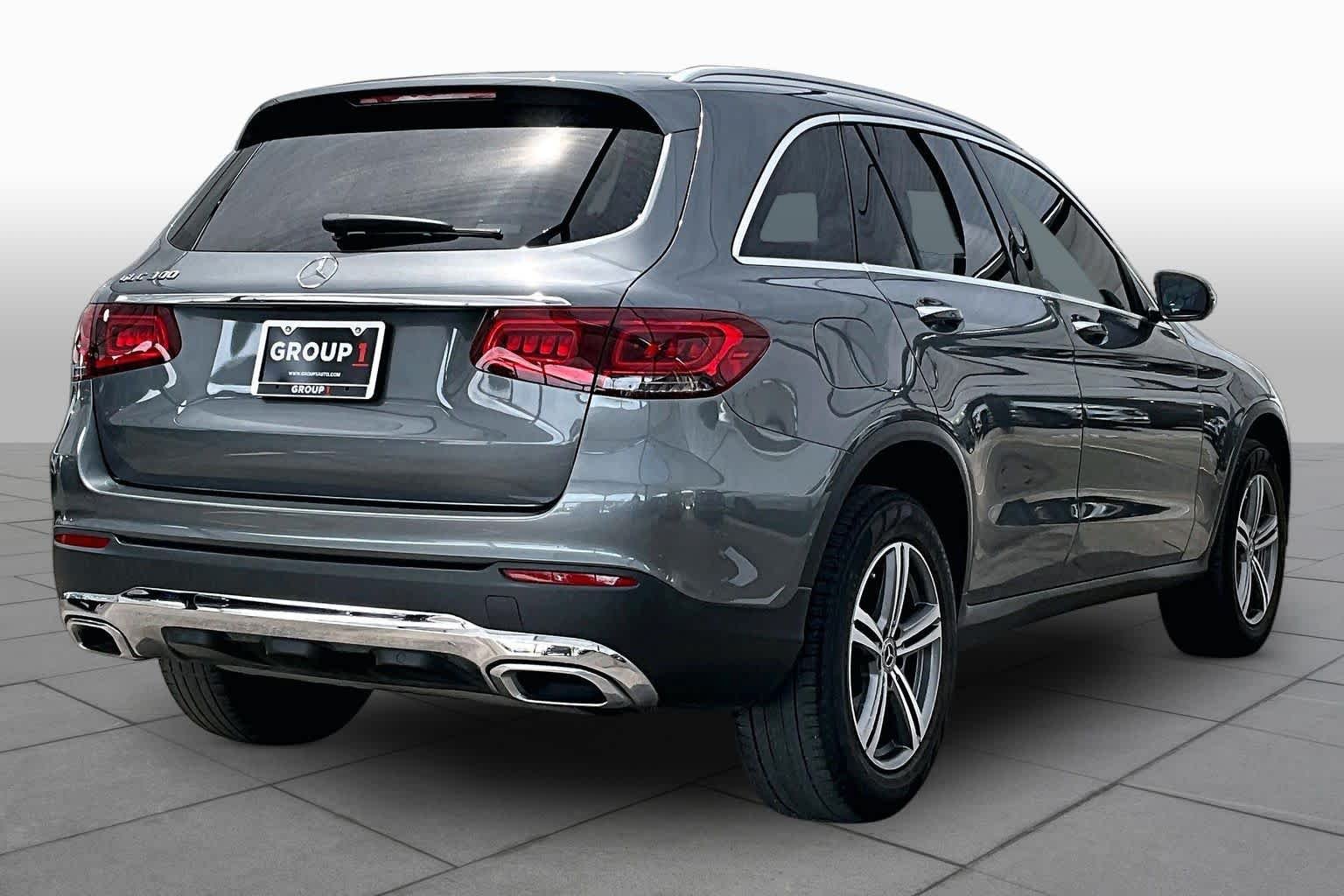 Used 2020 Selenite Grey Metallic Mercedes-Benz GLC 300 image 13