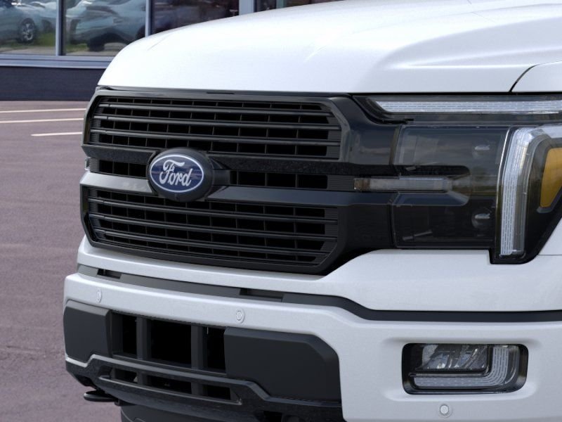New 2026 Star White Metallic Tri-Coat Ford Platinum® image 39