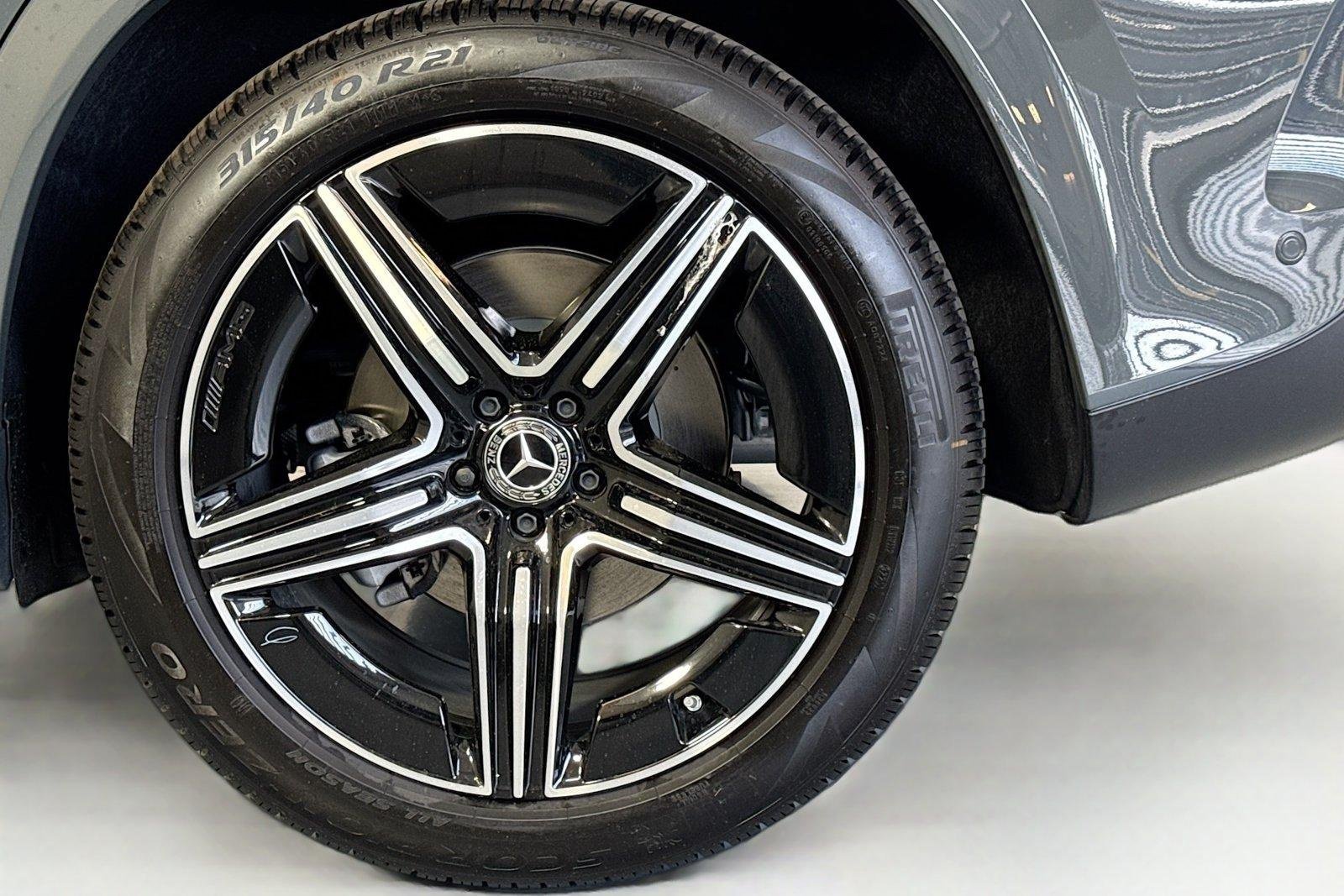 New 2026 Manufaktur Silicon Grey Mercedes-Benz GLE 450 image 29