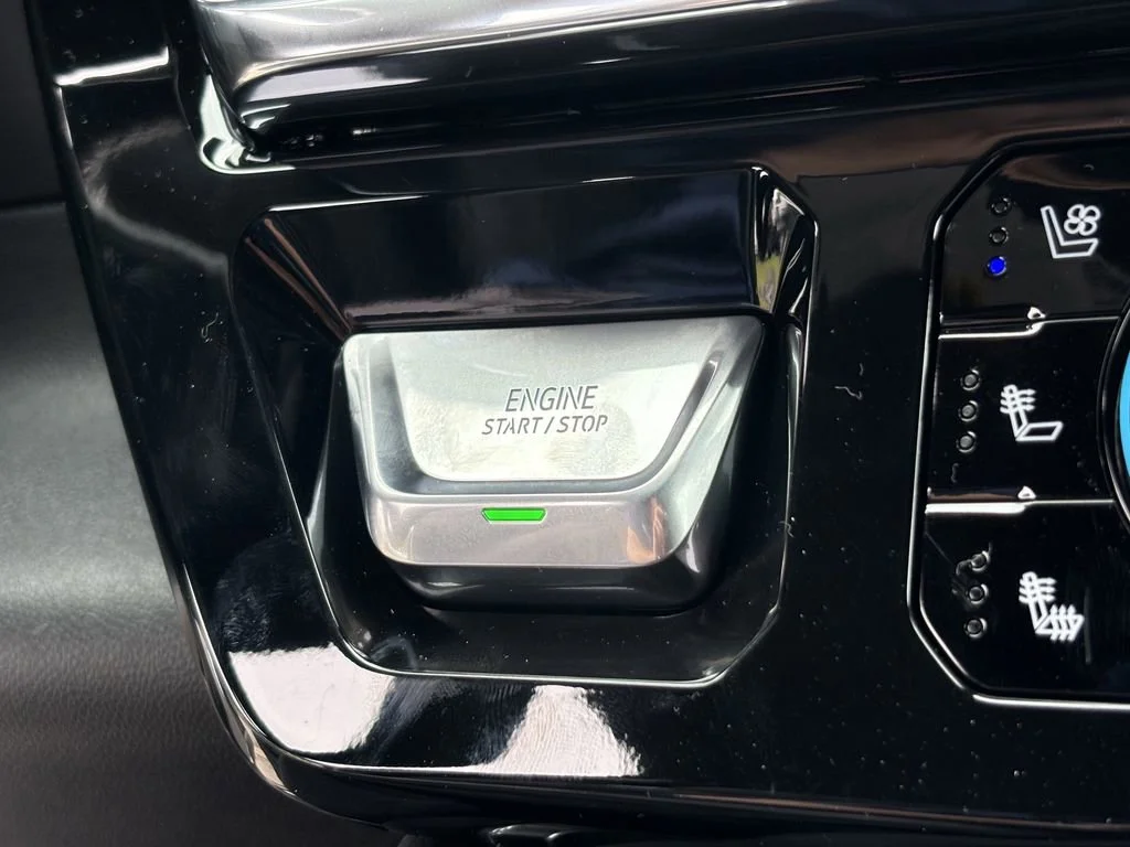 New 2026 Sterling Metallic GMC Denali image 21