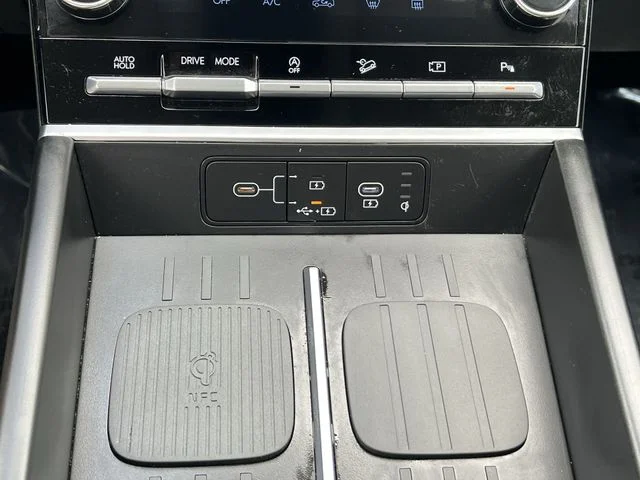 Used 2026 Silver Hyundai SEL image 21