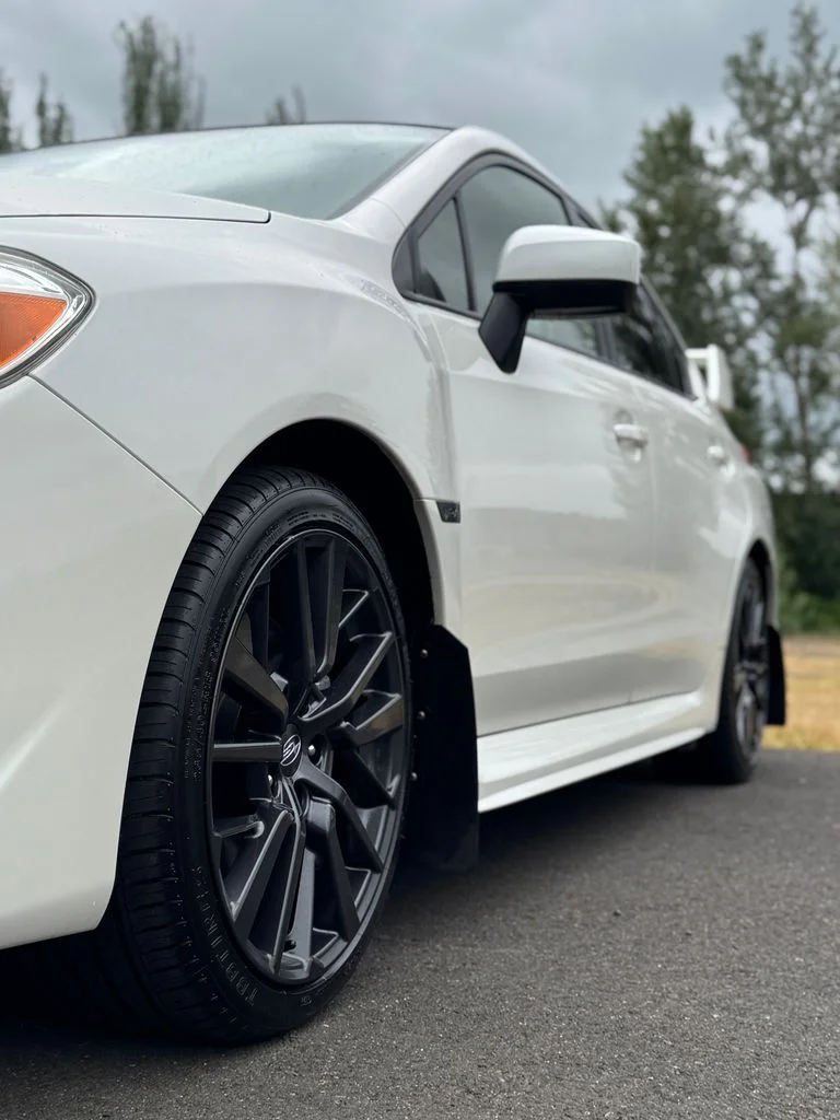 Used 2017 Crystal White Pearl Subaru Base image 46