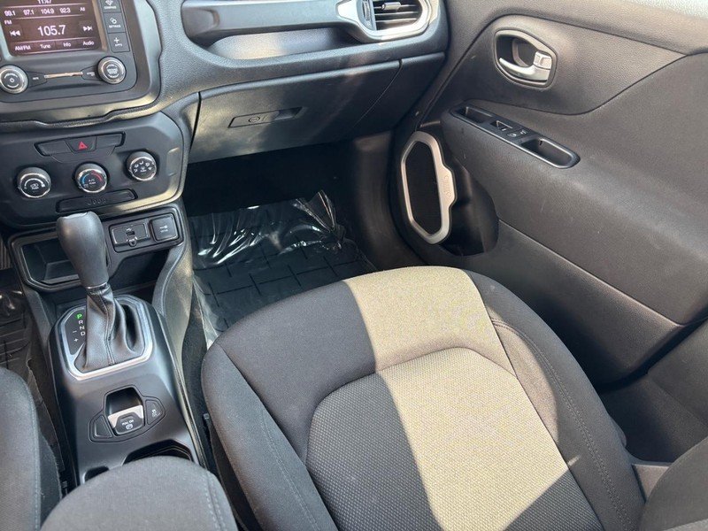 Used 2020 Granite Crystal Metallic Clearcoat Jeep Sport FWD image 20