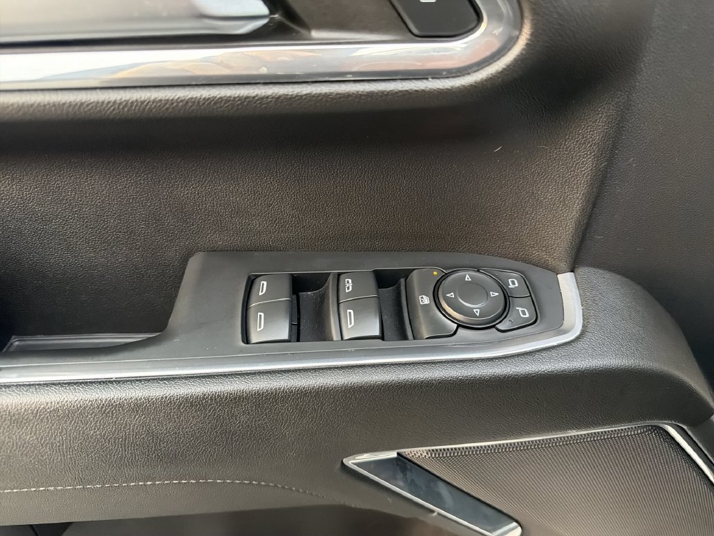 2024 Chevrolet Silverado 1500 LT - Photo 19