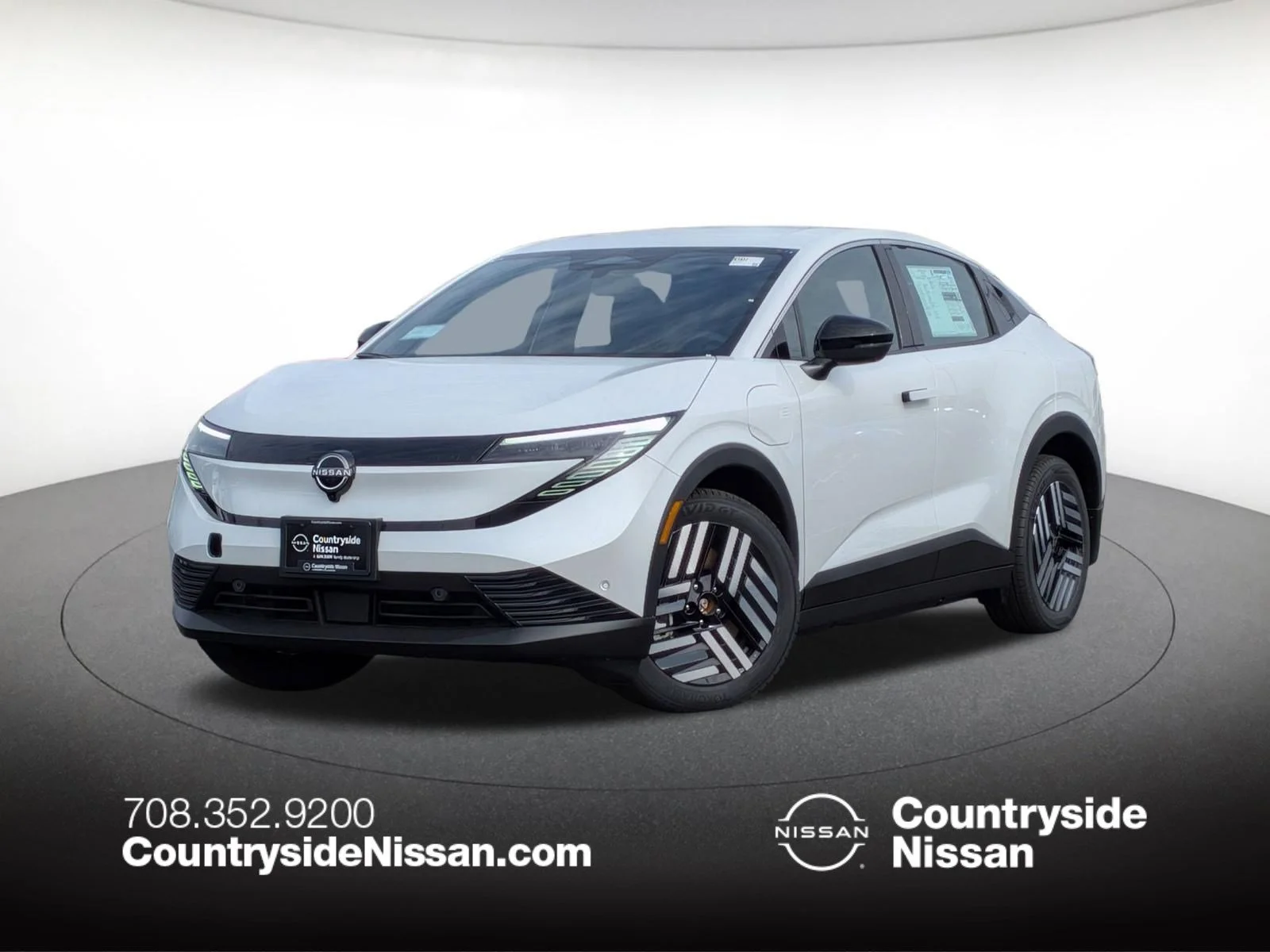 2026 Nissan Leaf SV+'s photo