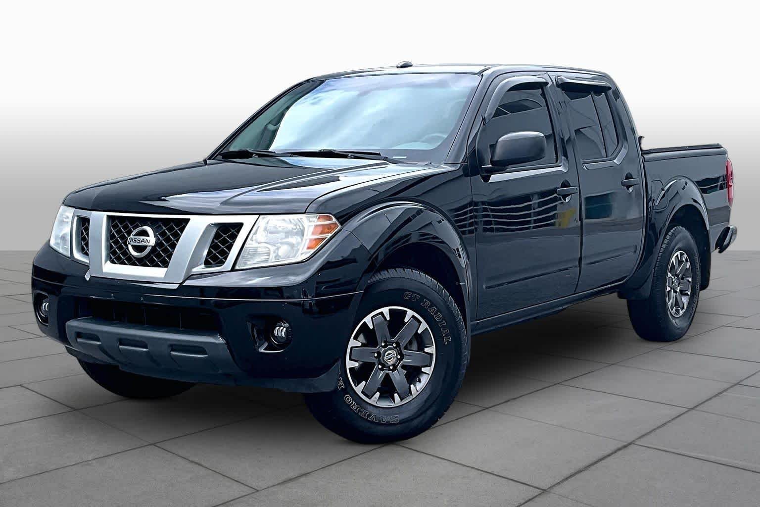 2017 Nissan Frontier 4.0 Desert Runner Crew Cab 4X2 AT's photo