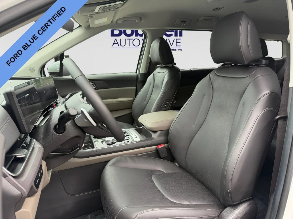 Certified Used 2026 White Kia EX image 10