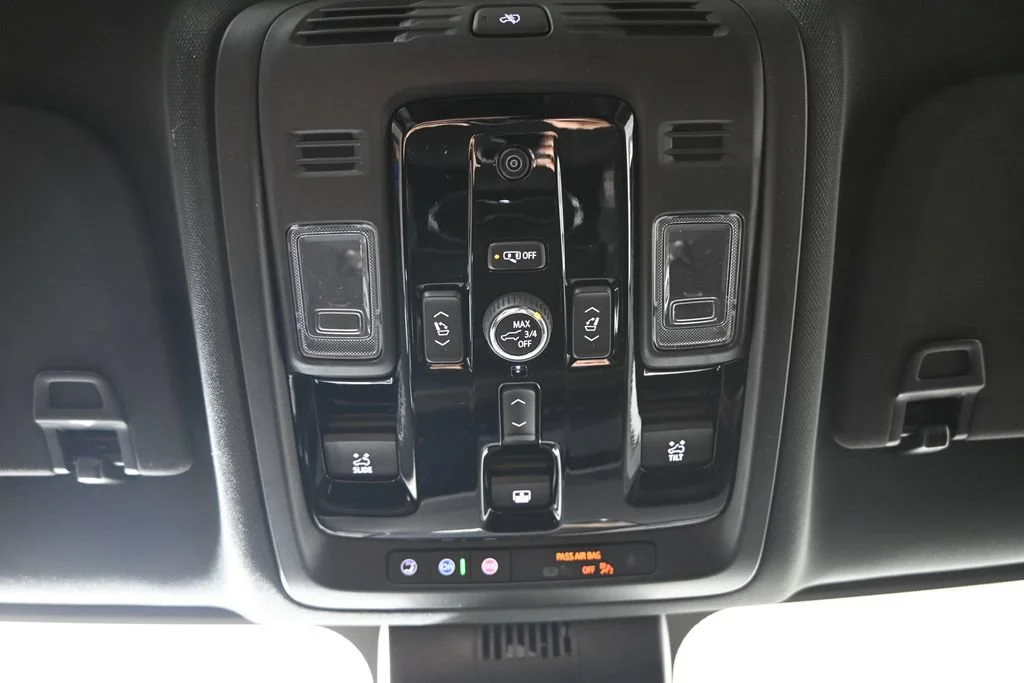 2026 Chevrolet Suburban High Country - Photo 34