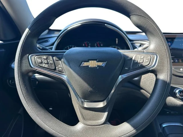Used 2024 Gray Chevrolet LT image 30