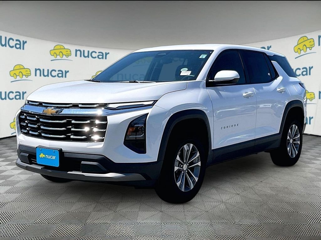 Used 2025 White Chevrolet LT image 3