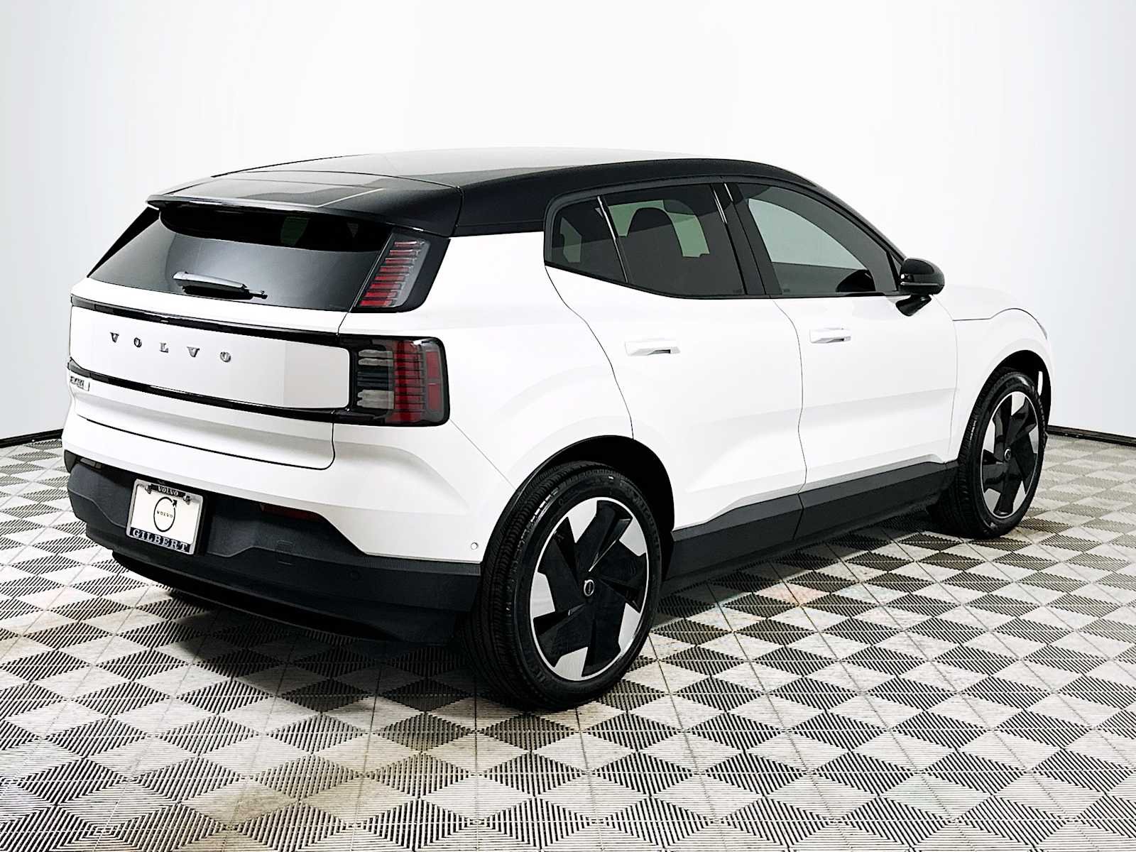 2025 Volvo EX30 Ultra - Photo 7