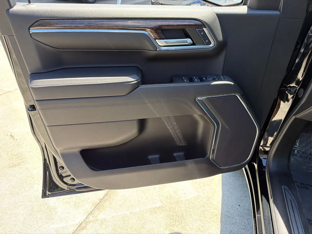 2024 GMC Sierra 1500 Elevation - Photo 17