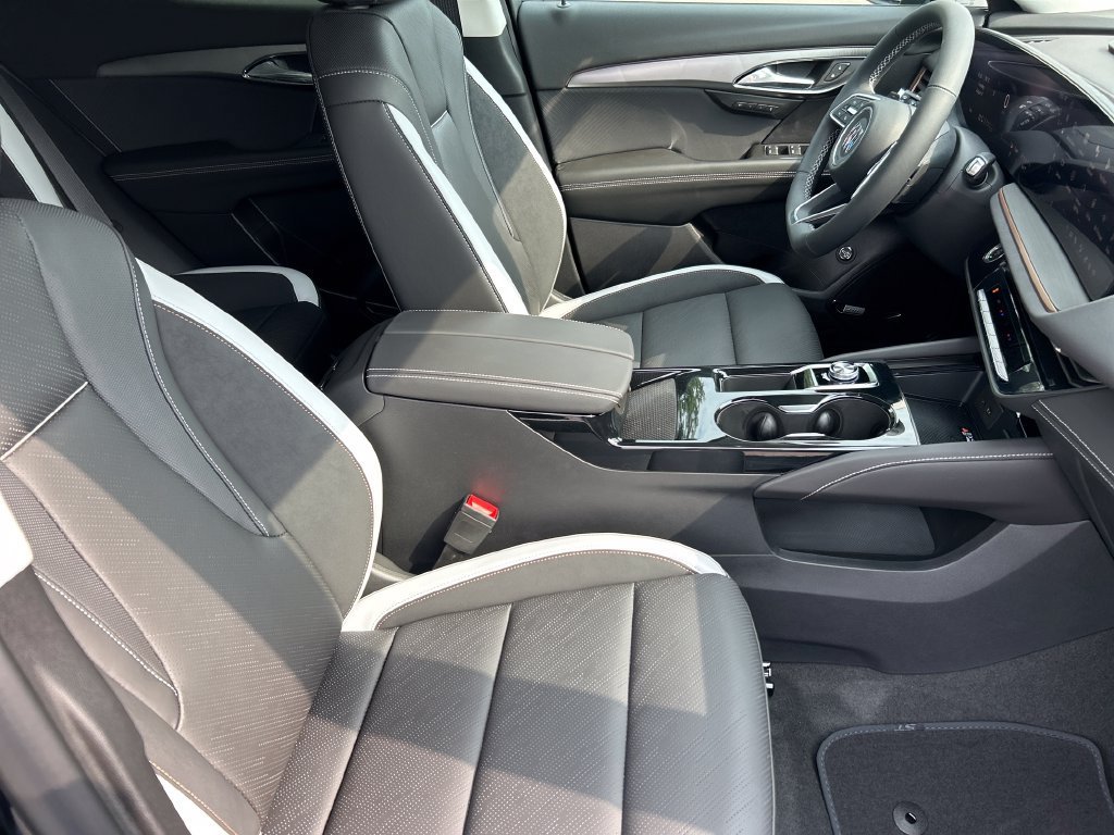 2026 Buick Envision Sport Touring - Photo 36