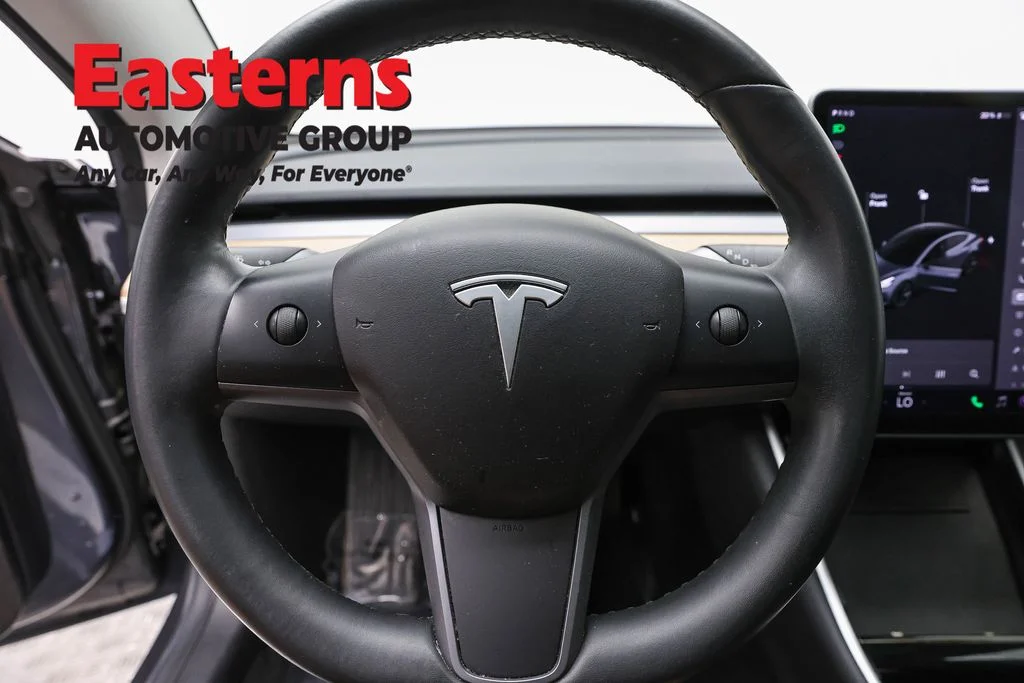 Used 2018 Gray Tesla Long Range image 10
