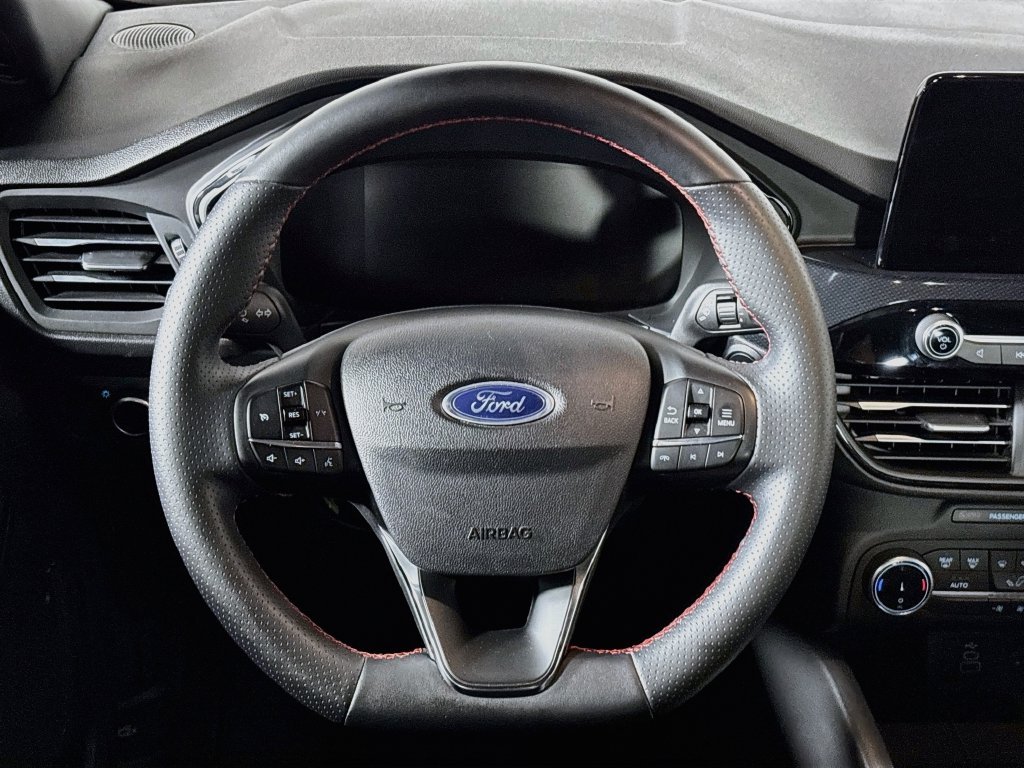 Used 2025 Red Metallic Ford ST-Line image 13