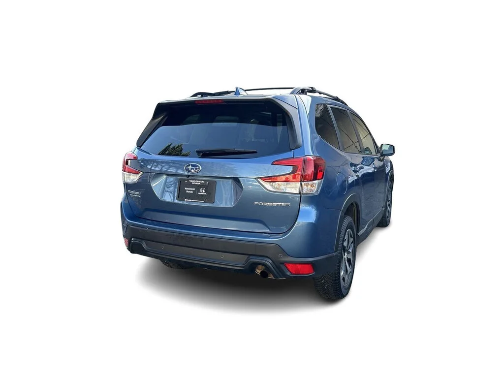 Used 2023 Horizon Blue Pearl Subaru Sport 2.5L CVT image 13