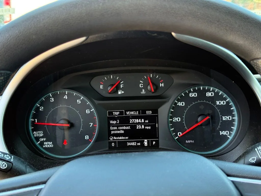 Used 2023 Gray Chevrolet LT image 17