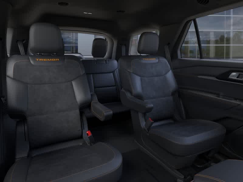 New 2026 Carbonized Gray Metallic Ford Tremor image 11