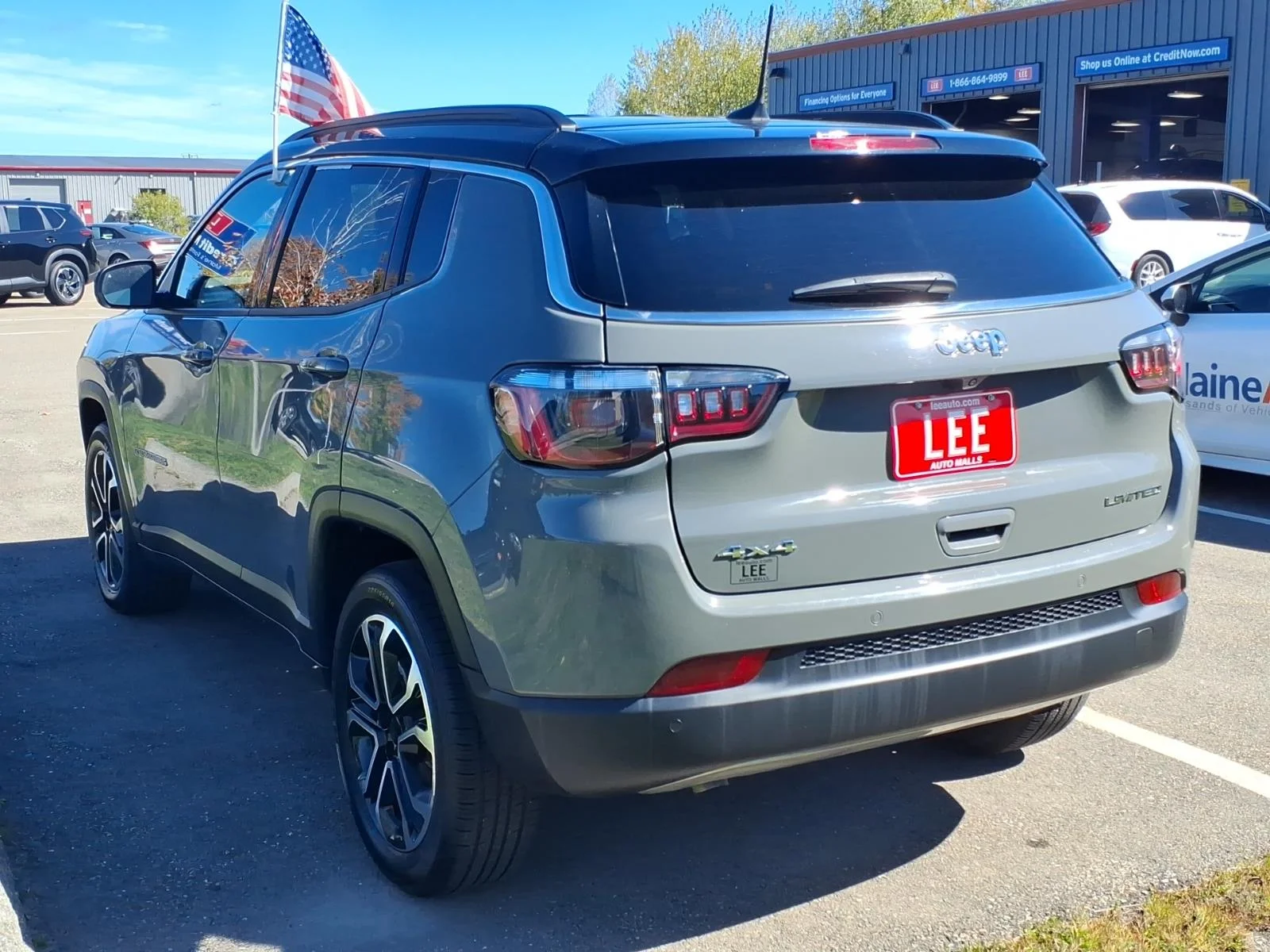 Used 2024 Gray Clearcoat Jeep Limited image 6