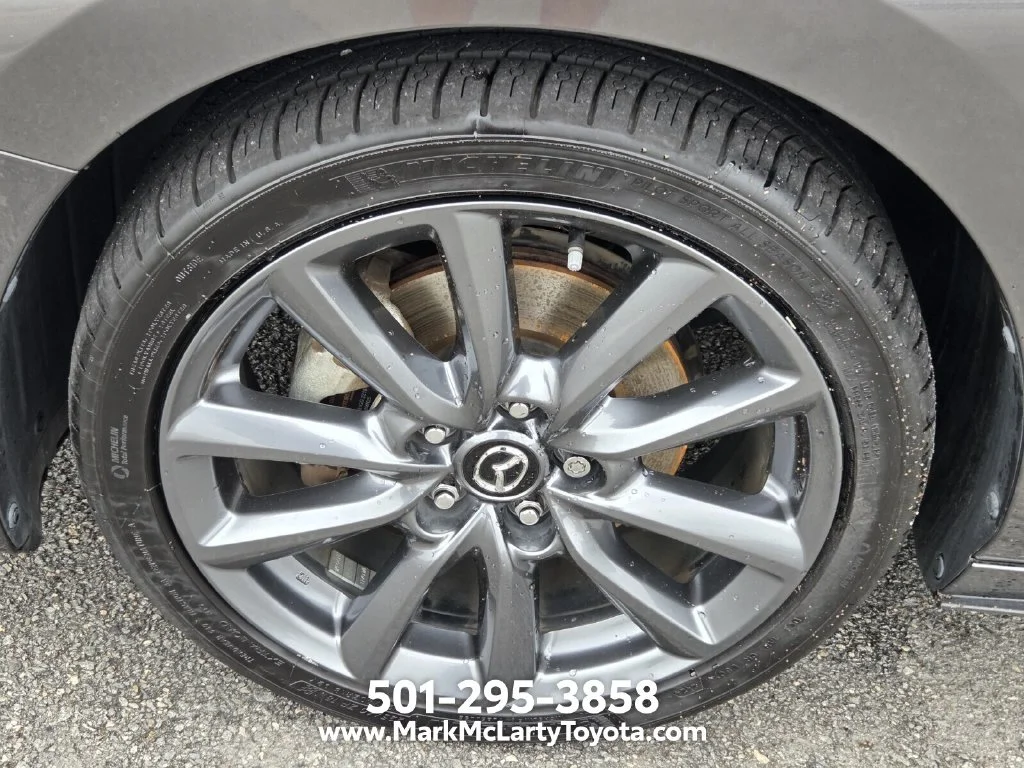 Used 2020 Gray Mazda Preferred image 16