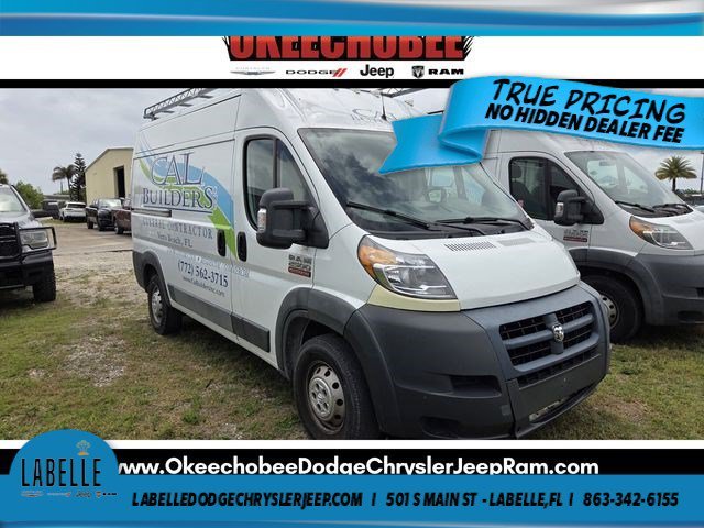 Used 2014 Bright White Clearcoat Ram  image 1