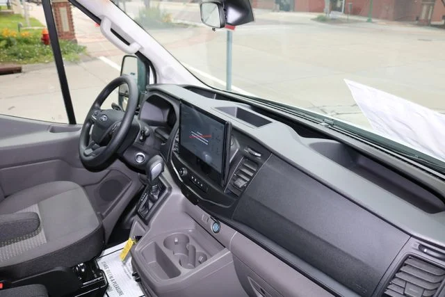 New 2026 Oxford White Ford Cargo Van image 46
