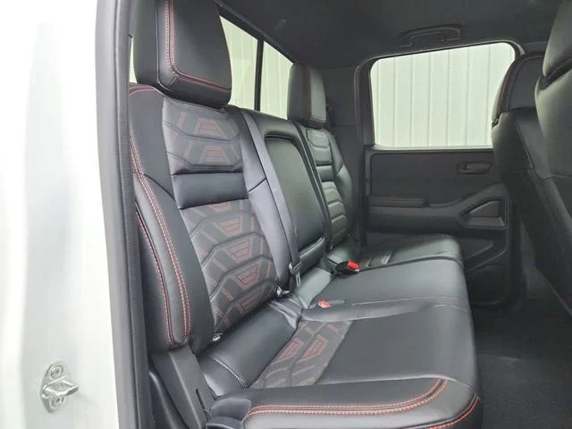 New 2027 White Nissan PRO-4X image 42