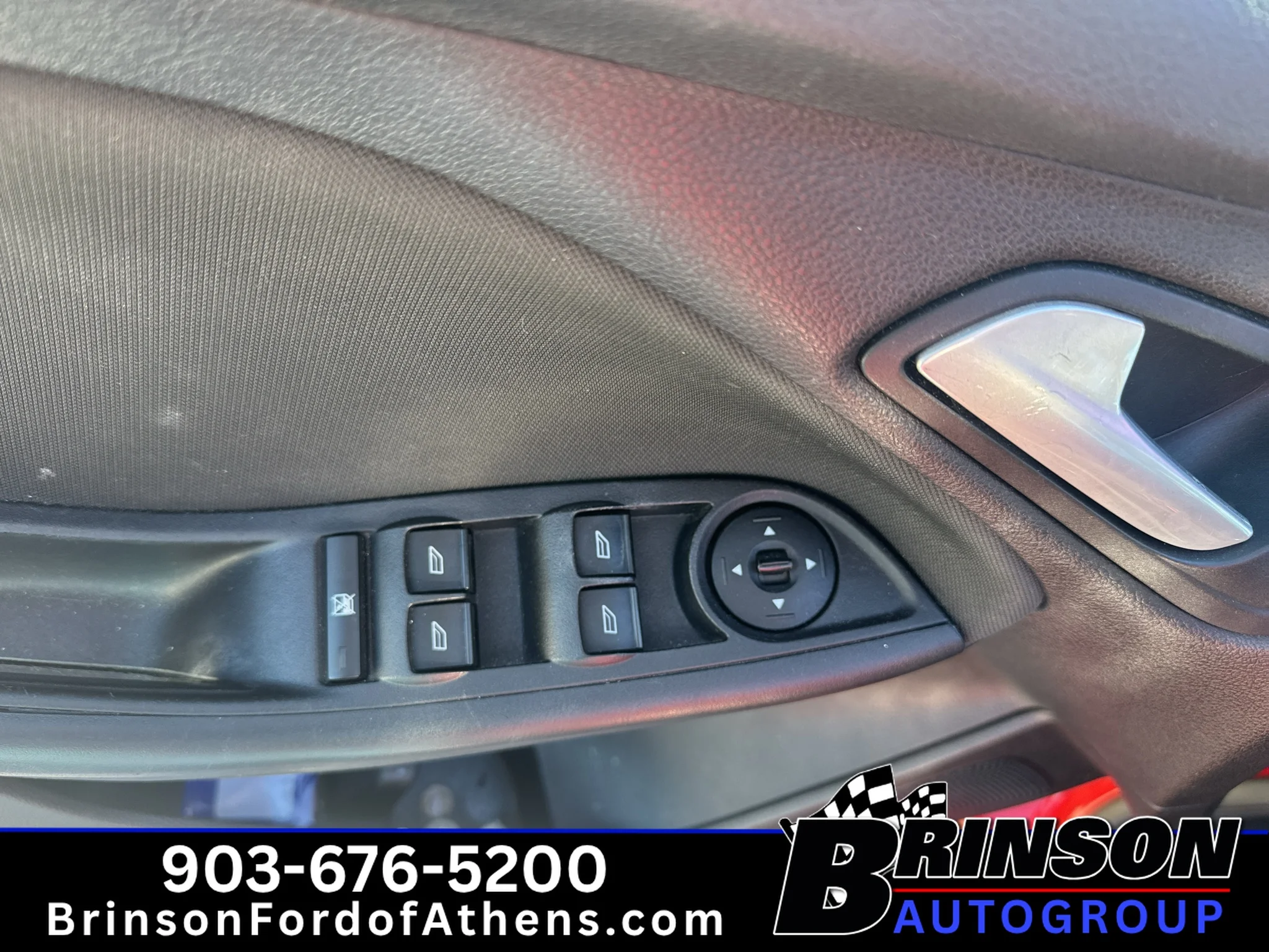 Used 2017 Race Red Ford SE image 13