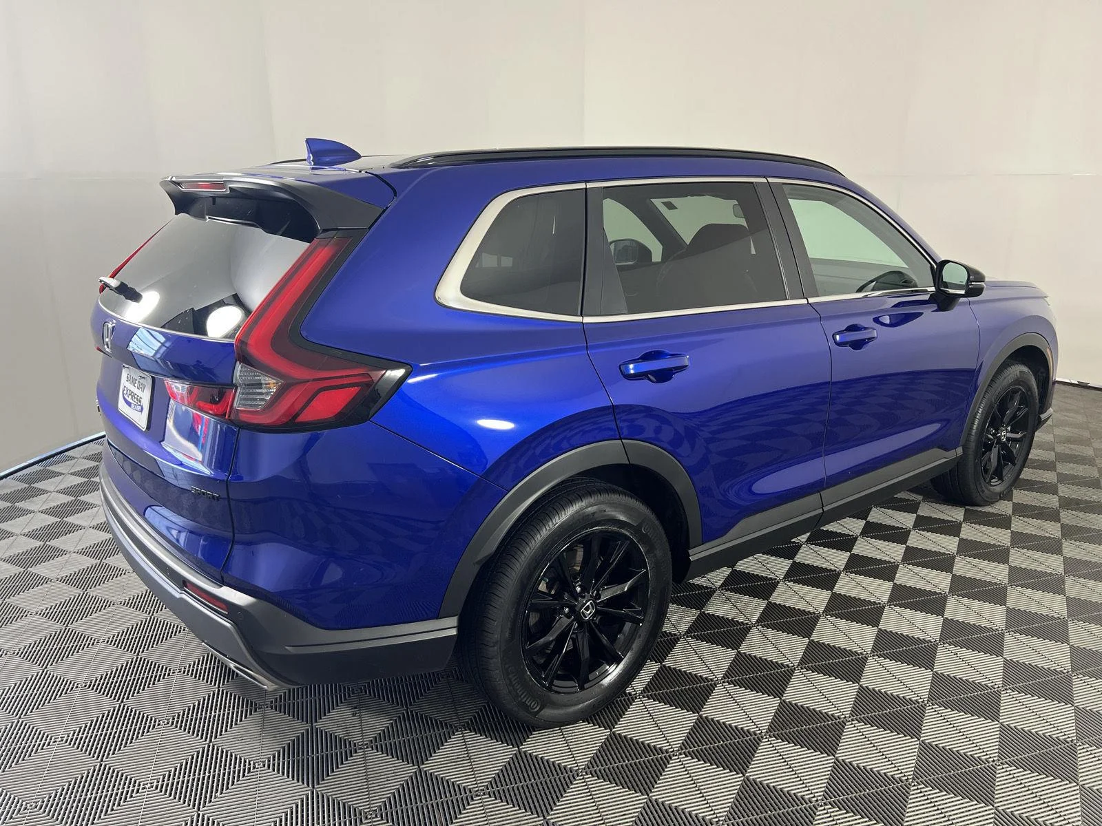 Used 2024  Honda Sport-L image 31