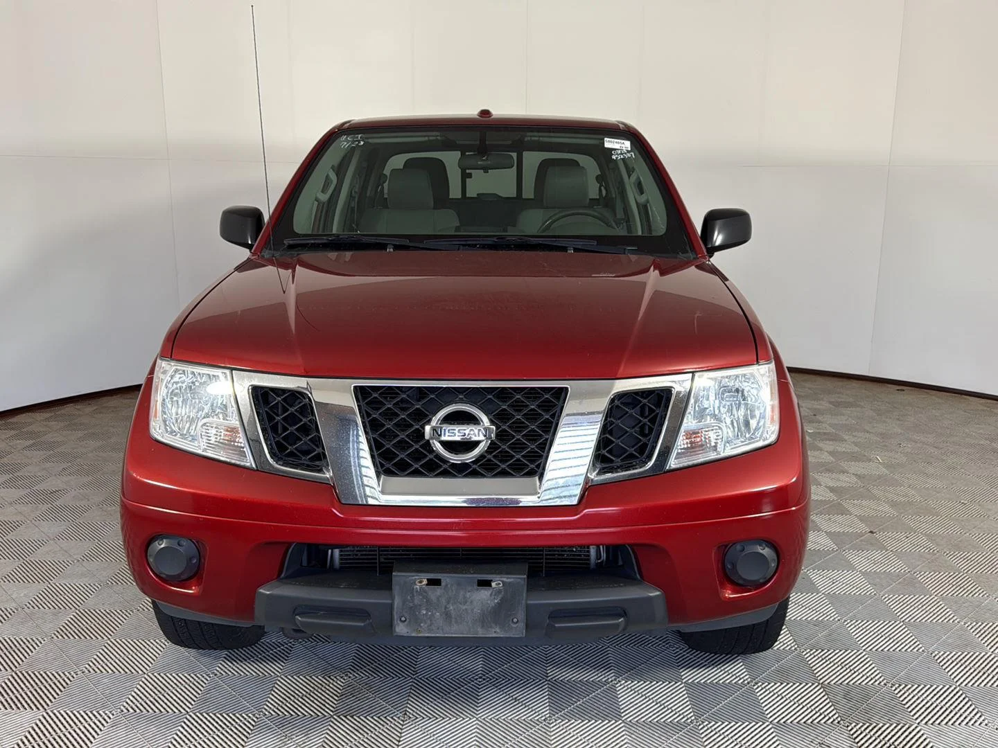 Used 2014 Lava Red Nissan SV image 2