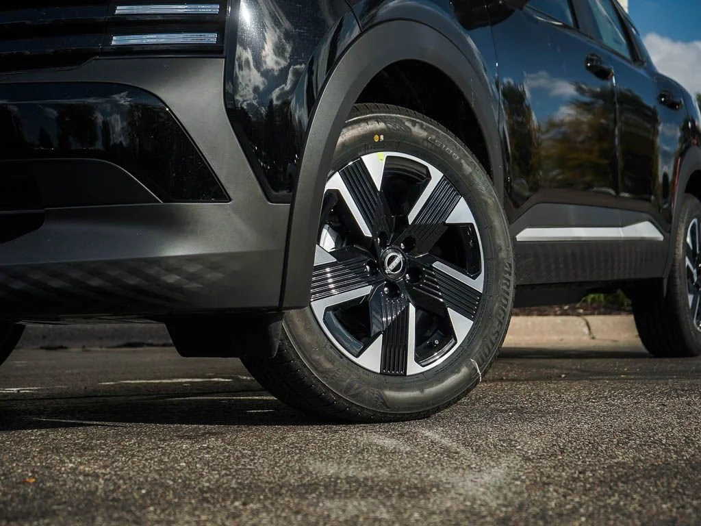 New 2026 Super Black Nissan SV image 6