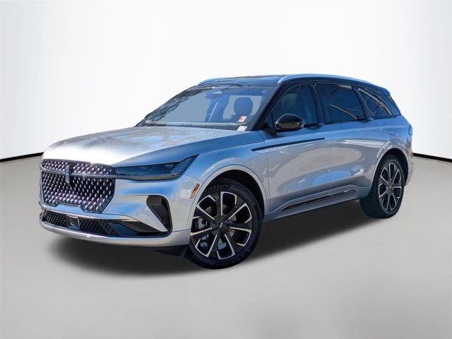 2025 Lincoln Nautilus Reserve
