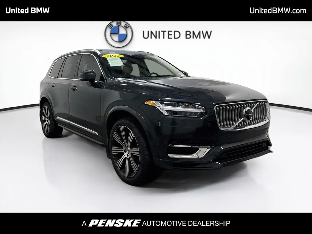 Used 2022 Gray Metallic Volvo T8 Inscription 7 Passenger image 3