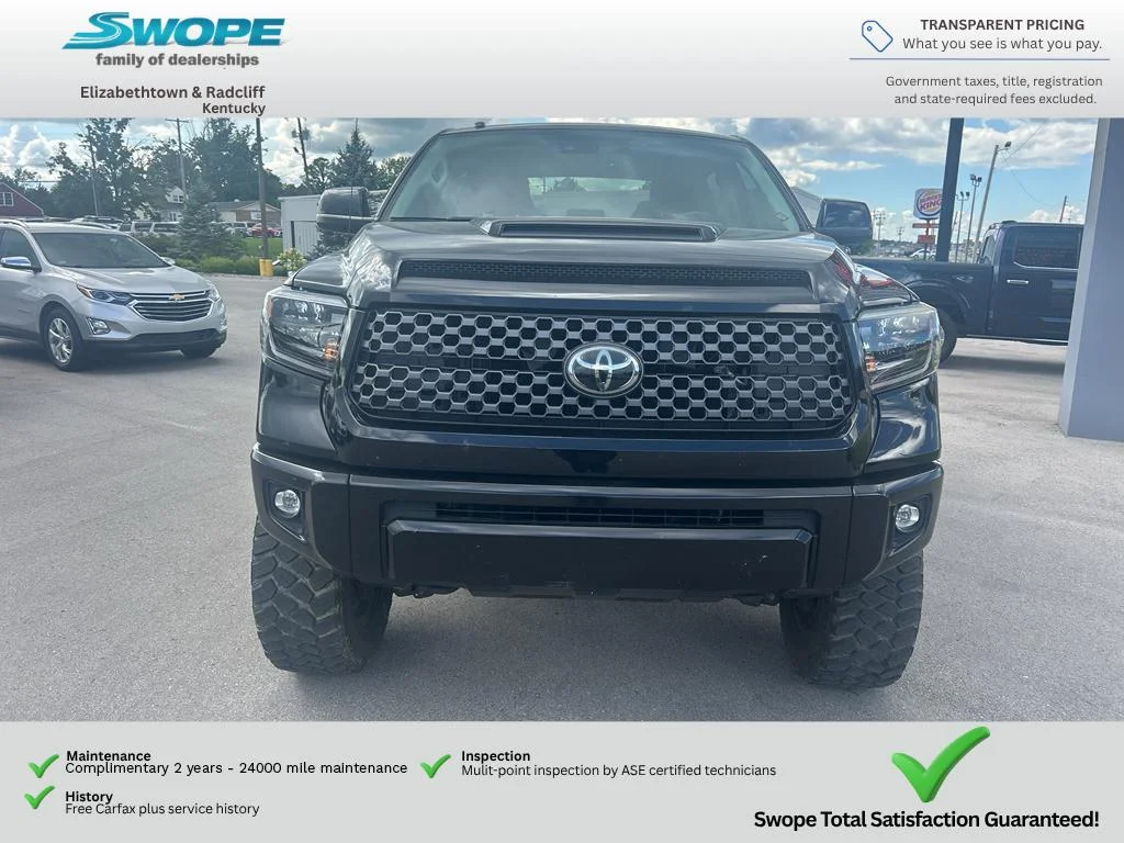 Used 2019 Midnight Black Metallic Toyota SR5 image 5