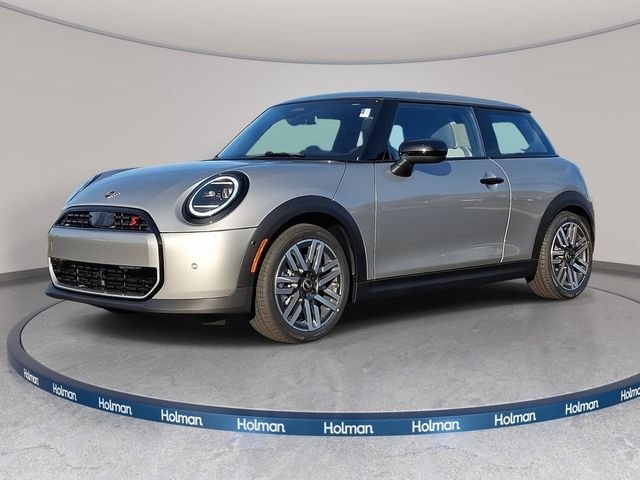 2026 MINI Hardtop Cooper S Signature's photo