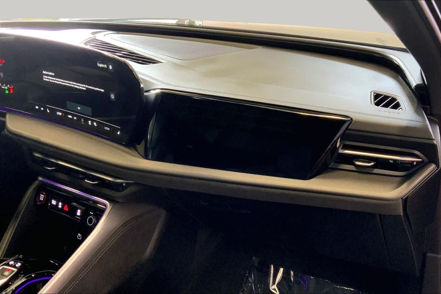 Used 2025 Daytona Gray Pearl Effect Audi Premium Plus image 19