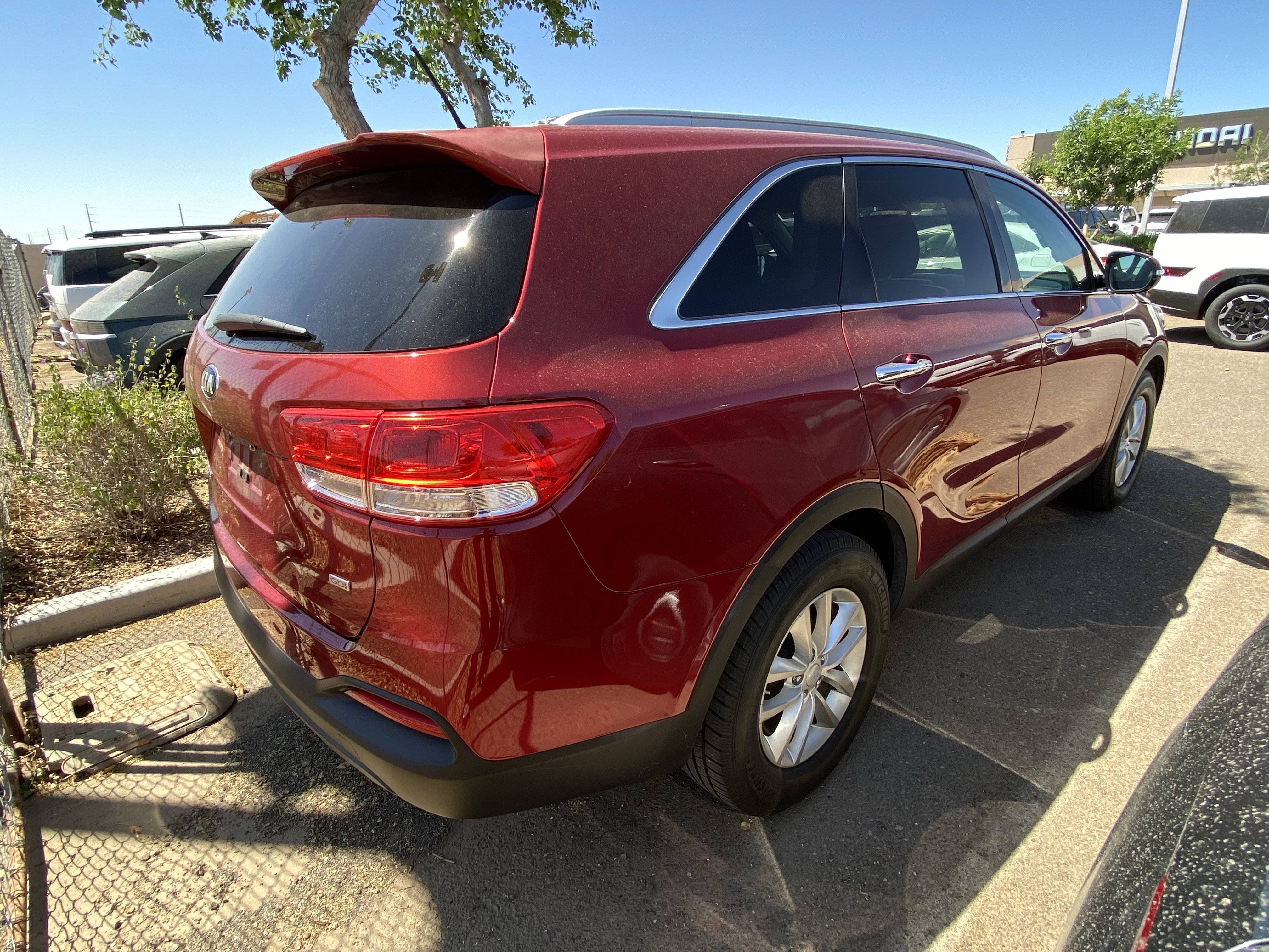 Used 2016 Kia Sorento LX with VIN 5XYPG4A33GG168665 for sale in Surprise, AZ