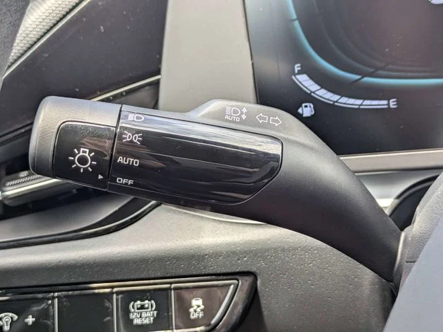 New 2026 Aurora Black Pearl Kia LX image 27