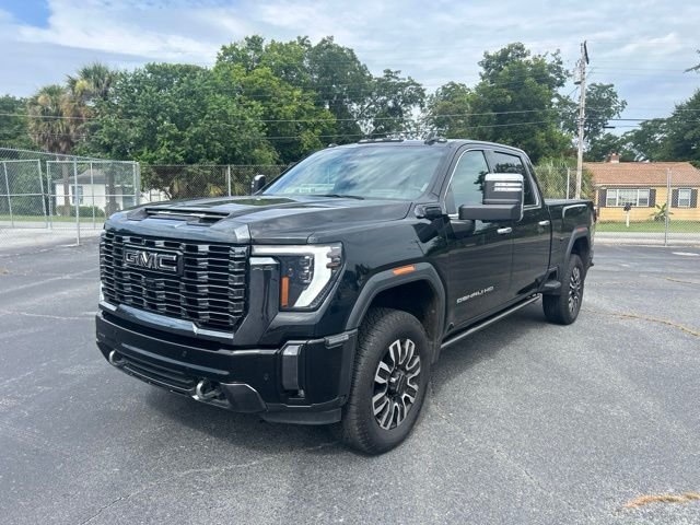 Used 2024 Black GMC Denali Ultimate image 1
