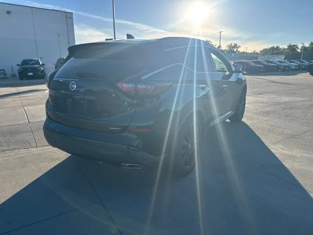 Used 2022 Black Nissan SV image 5