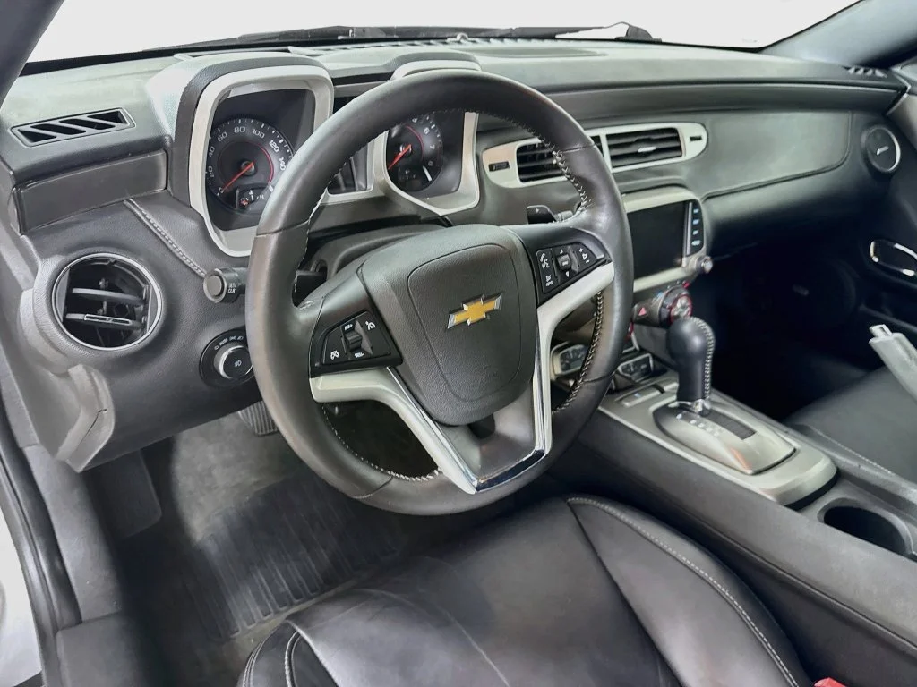 Used 2014 Silver Chevrolet 2LT image 10
