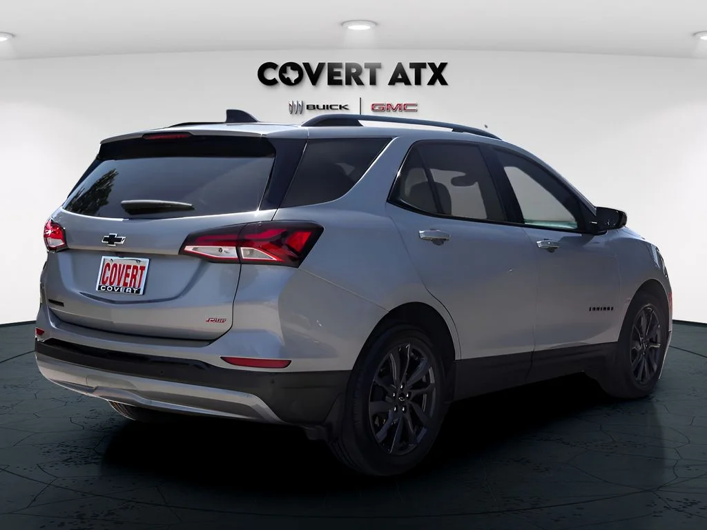 Used 2024 Gray Chevrolet RS image 7